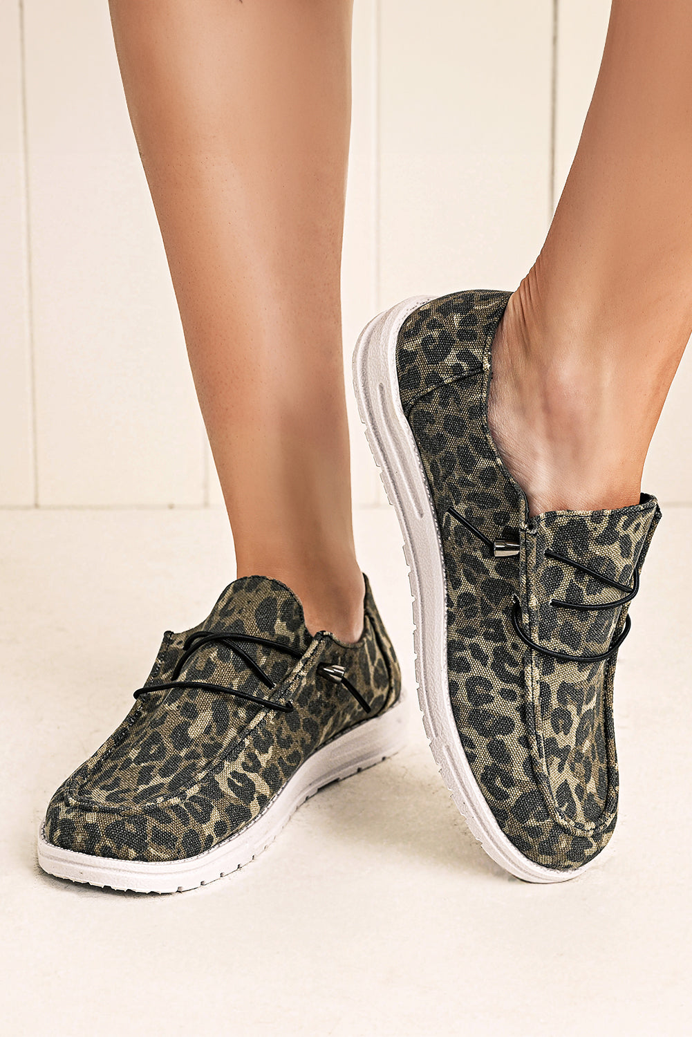 Coffee Lace-up Decor Leopard Canvas Shoes