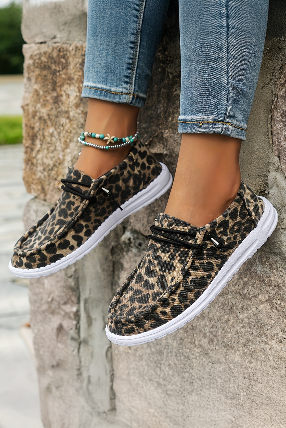 Coffee Lace-up Decor Leopard Canvas Shoes